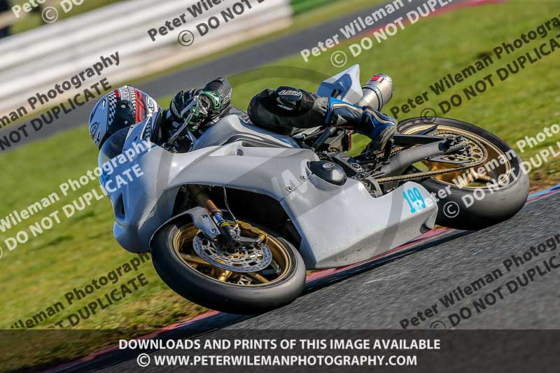 PJ Motorsport Photography 2018;enduro digital images;event digital images;eventdigitalimages;mallory park;mallory park photographs;mallory park trackday;mallory park trackday photographs;no limits trackdays;peter wileman photography;racing digital images;trackday digital images;trackday photos